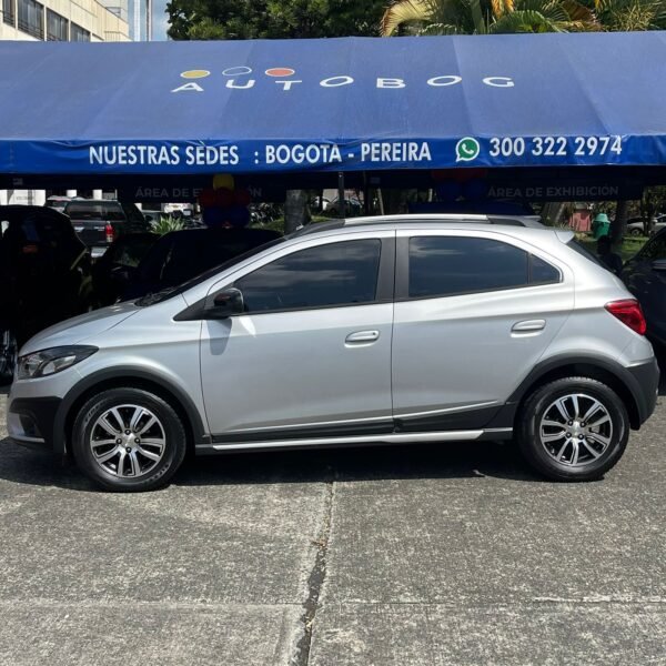 Chevrolet Onix Active<br>2018<br>47.980.000 - Imagen 9