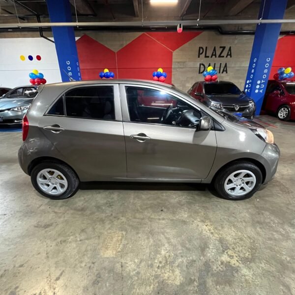 Kia Picanto<br>2017<br>29.990.000 - Imagen 4