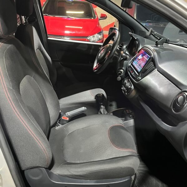 Fiat uno<br>2019<br>37.830.000 - Imagen 15