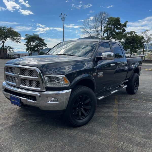 Dodge Ram 2500<br>2015<br>110.000.000