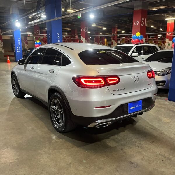 Mercedes Benz GLC300<br>2020<br>177.630.000 - Imagen 5