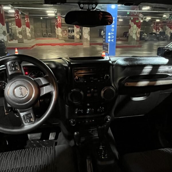 Jeep Wrangler Sport<br>2012<br>89.990.000 - Imagen 13