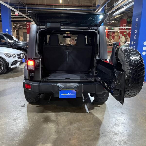 Jeep Wrangler Sport<br>2012<br>89.990.000 - Imagen 21