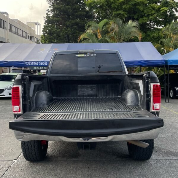 Dodge Ram 2500<br>2015<br>110.000.000 - Imagen 9
