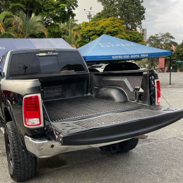 Dodge Ram 2500<br>2015<br>110.000.000 - Imagen 10
