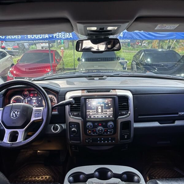 Dodge Ram 2500<br>2015<br>110.000.000 - Imagen 12