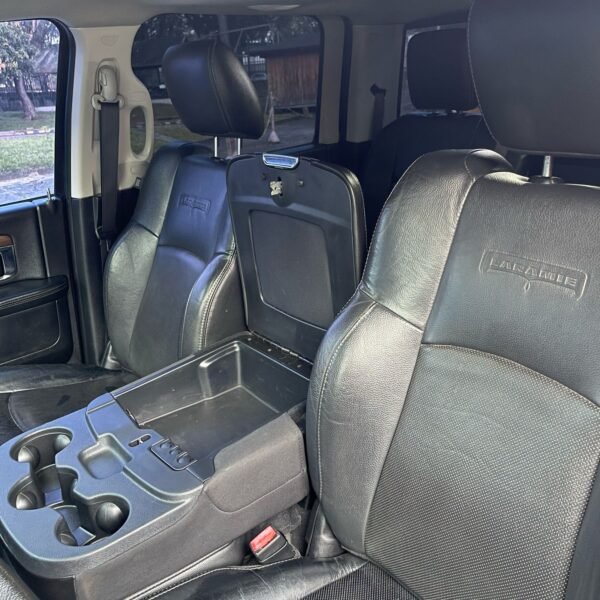 Dodge Ram 2500<br>2015<br>110.000.000 - Imagen 16