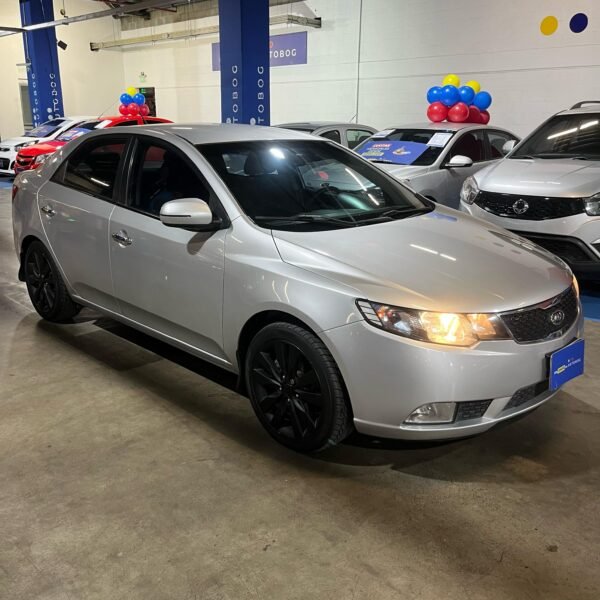 Kia Cerato <br>2012<br> 39.890.000 - Imagen 3