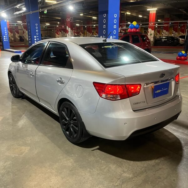 Kia Cerato <br>2012<br> 39.890.000 - Imagen 5