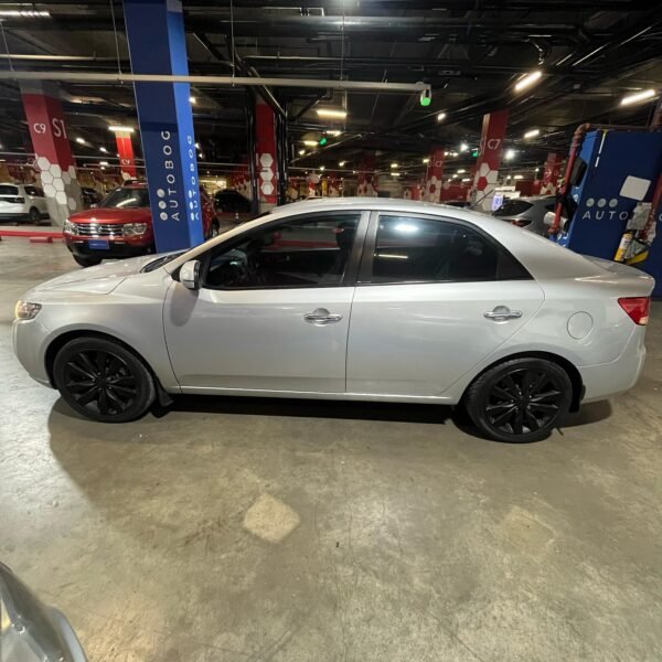 Kia Cerato <br>2012<br> 39.890.000 - Imagen 8