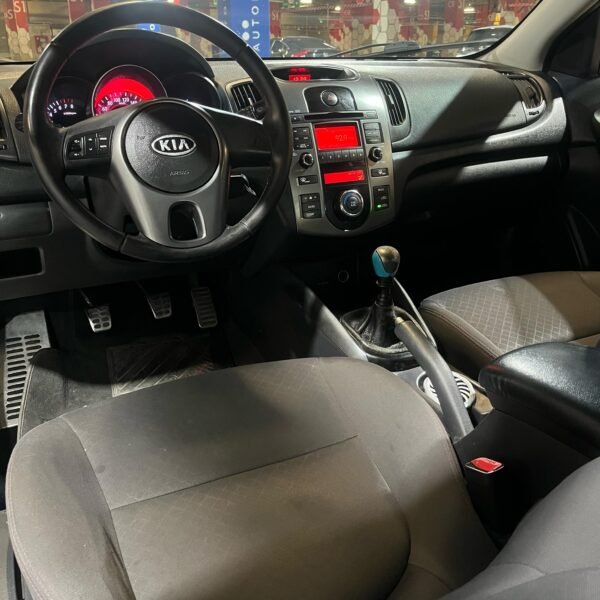 Kia Cerato <br>2012<br> 39.890.000 - Imagen 16