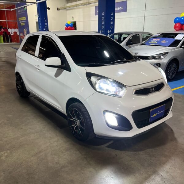 Kia Picanto LX <br>2012<br>28.990.000 - Imagen 5
