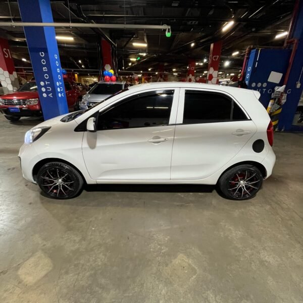 Kia Picanto LX <br>2012<br>28.990.000 - Imagen 10