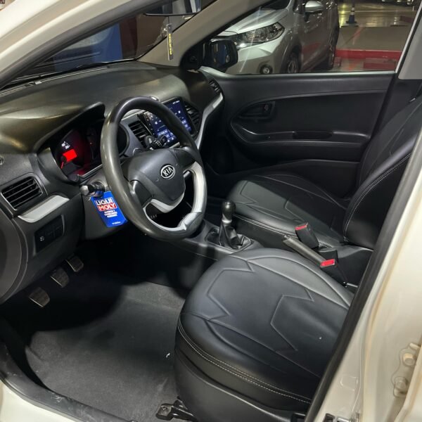 Kia Picanto LX <br>2012<br>28.990.000 - Imagen 11