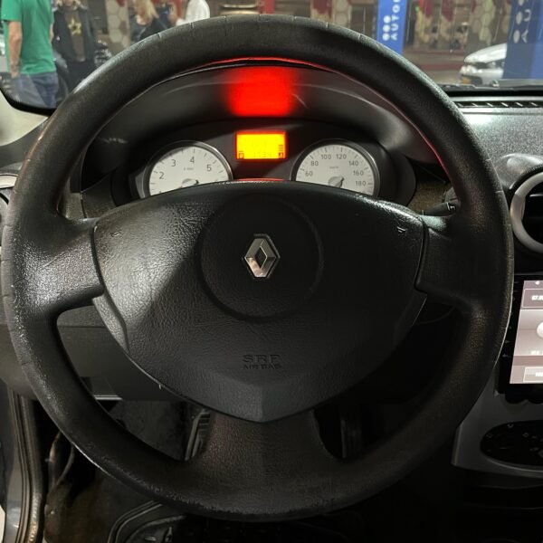 Renault Sandero <br>2010 <br> 24.890.000 - Imagen 12
