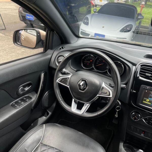 Renault Logan Intens<br>2020<br>51.890.000 - Imagen 8