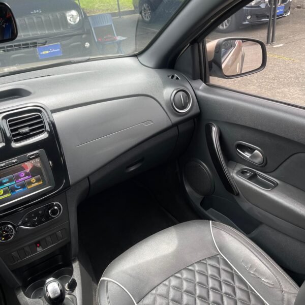 Renault Logan Intens<br>2020<br>51.890.000 - Imagen 14