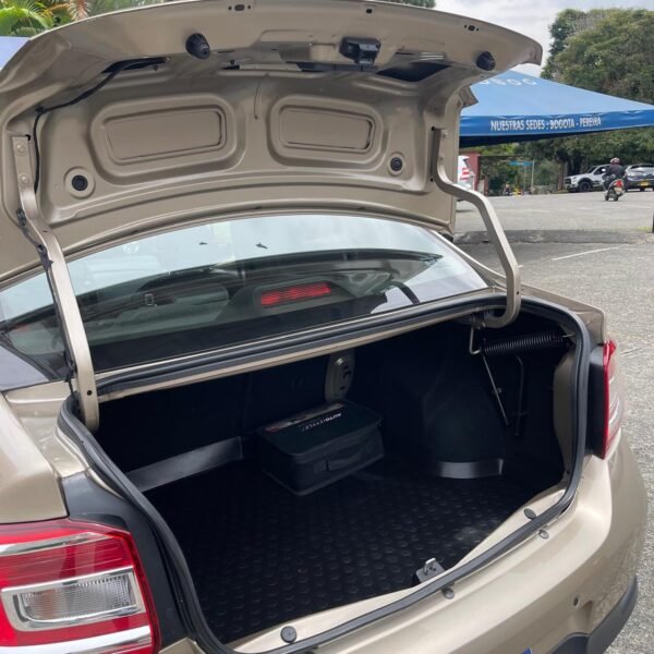 Renault Logan Intens<br>2020<br>51.890.000 - Imagen 20