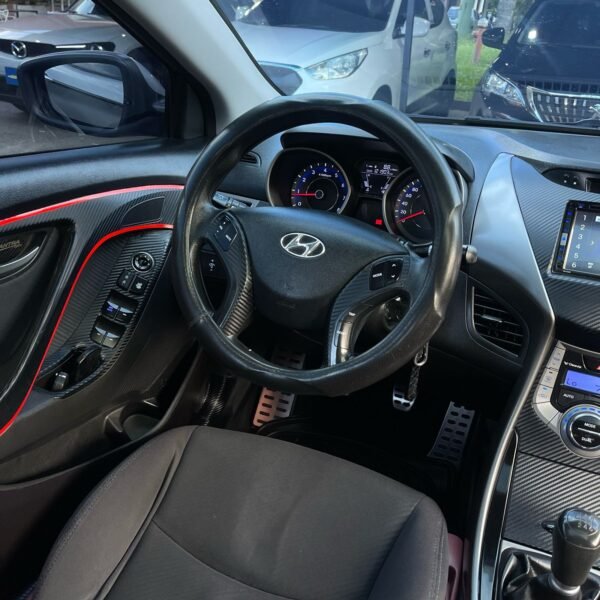 Hyundai Elantra GLS<br>2013<br>46.890.000 - Imagen 18