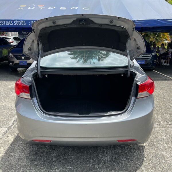 Hyundai Elantra GLS<br>2013<br>46.890.000 - Imagen 10