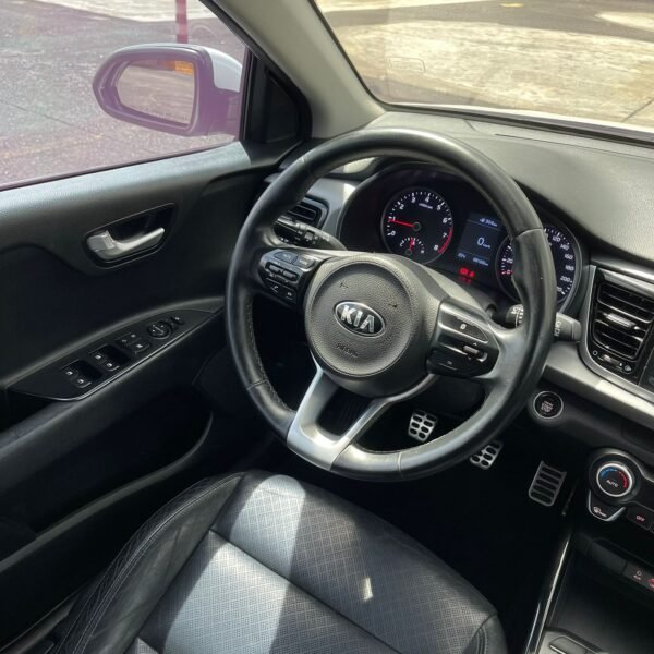 Kia Rio Zenith<br>2018<br>57.890.000 - Imagen 13