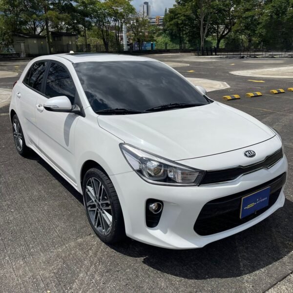 Kia Rio Zenith<br>2018<br>57.890.000 - Imagen 3