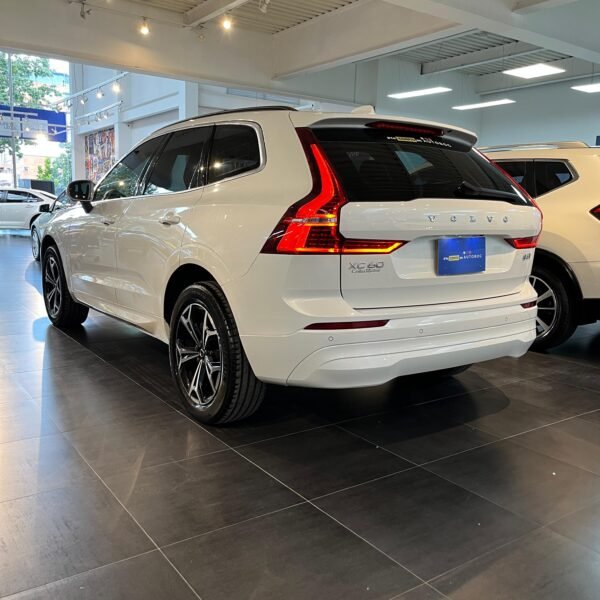 Volvo CX60<br>2022<br>189.630.000 - Imagen 6