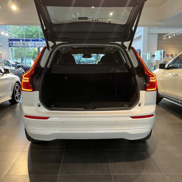 Volvo CX60<br>2022<br>189.630.000 - Imagen 19