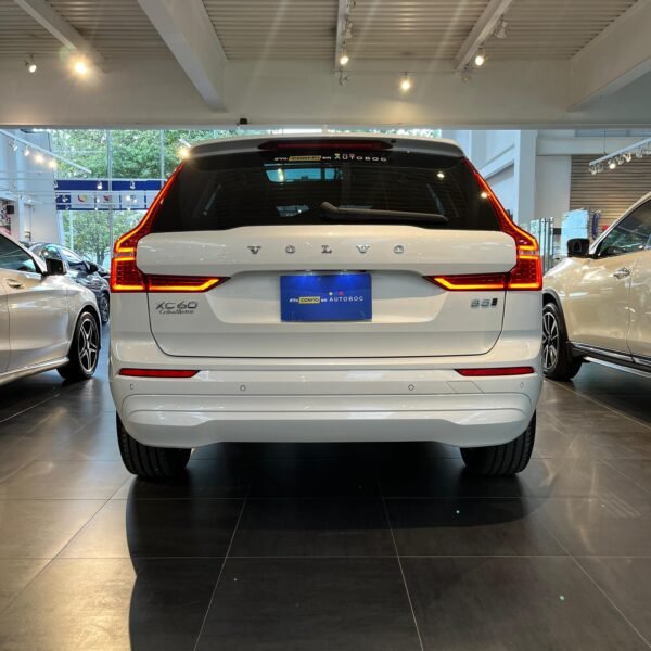 Volvo CX60<br>2022<br>189.630.000 - Imagen 5