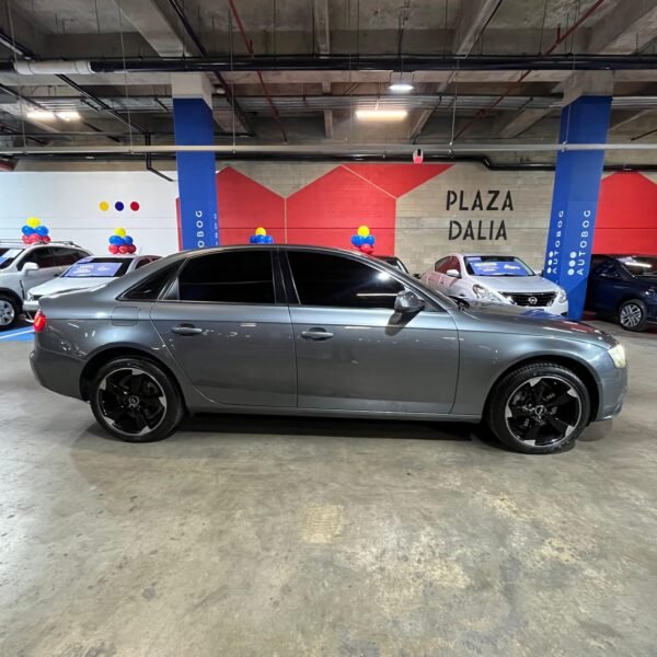 Audi A4<br>2013<br>52.830.000 - Imagen 4