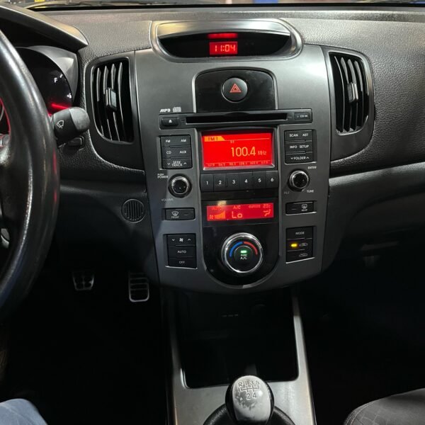 Kia Cerato Forte <br>2011<br>37.860.000 - Imagen 9