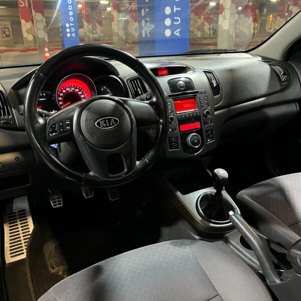 Kia Cerato Forte <br>2011<br>37.860.000 - Imagen 13