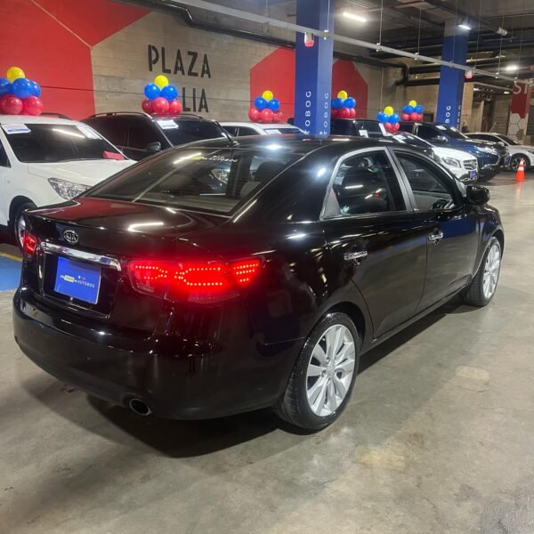Kia Cerato Forte <br>2011<br>37.860.000 - Imagen 5