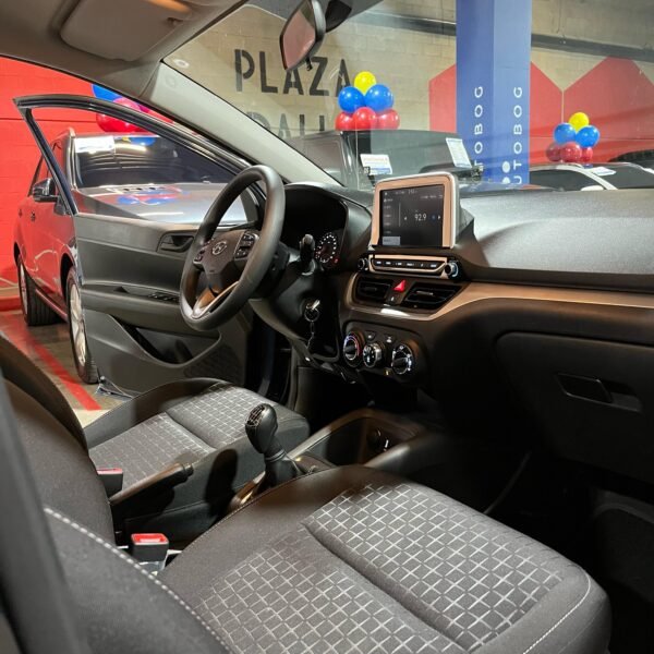 Hyundai HB20 <br>2024<br> 66.760.000 - Imagen 11
