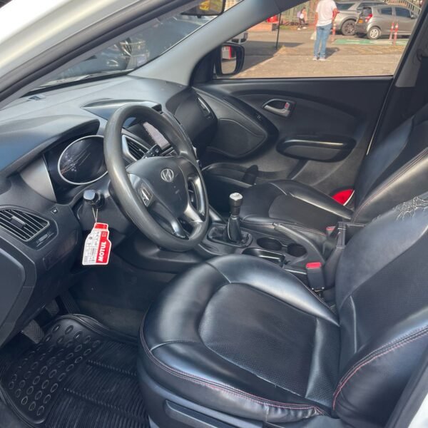 Hyundai Tucson<br>2012<br>34.990.000 - Imagen 7