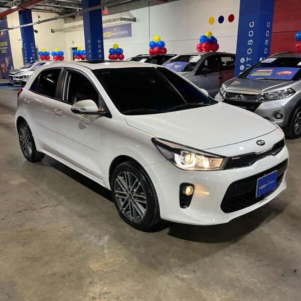 Kia Rio Zenith<br>2018<br>61.890.000 - Imagen 3