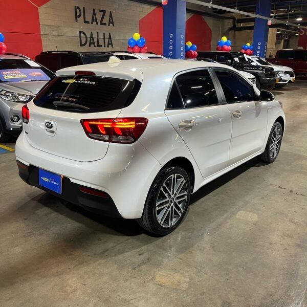 Kia Rio Zenith<br>2018<br>61.890.000 - Imagen 5