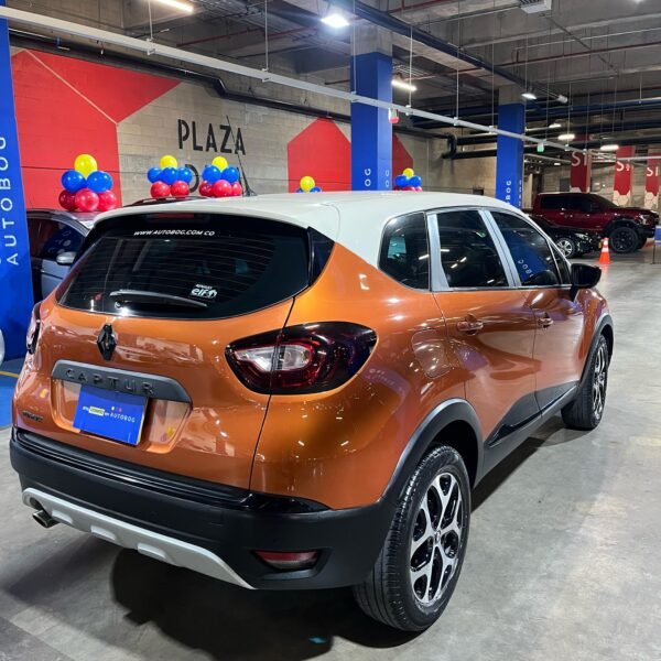 Renault Captur<br>2017<br>54.990.000 - Imagen 3