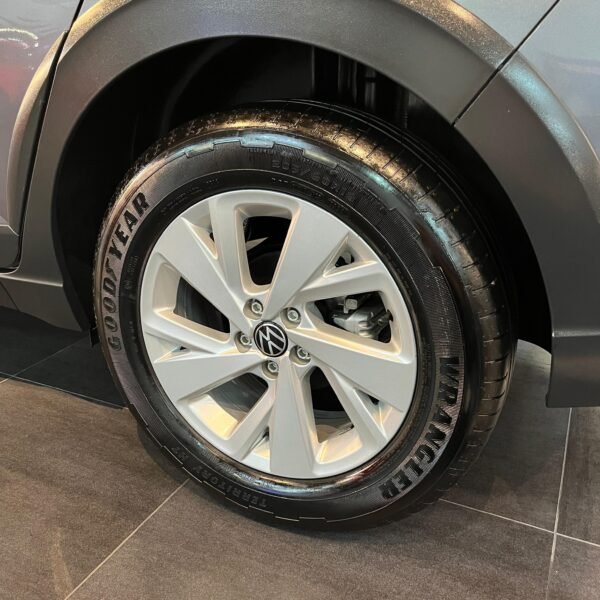 Volkswagen Nivus <br> 2024 <br>88.970.000 - Imagen 23