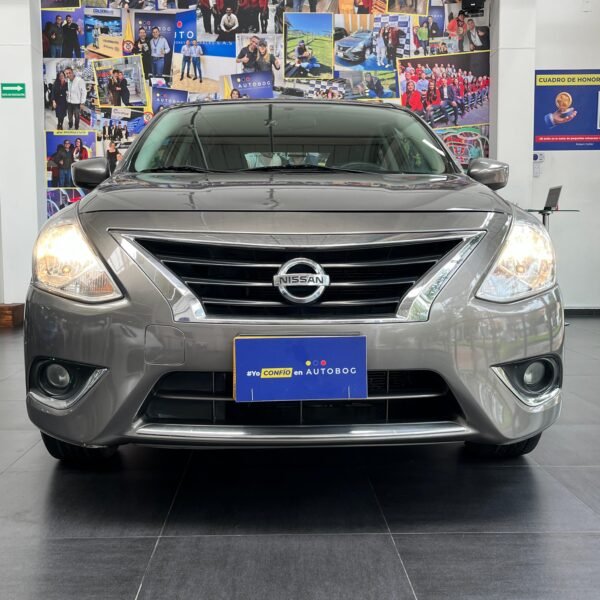 Nissan Versa Advance<br>2015<br>39.740.000 - Imagen 2