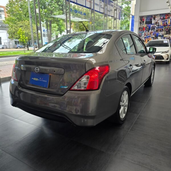 Nissan Versa Advance<br>2015<br>39.740.000 - Imagen 5