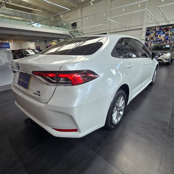 Toyota Corolla Hibrido<br>2023<br>94.890.000 - Imagen 5