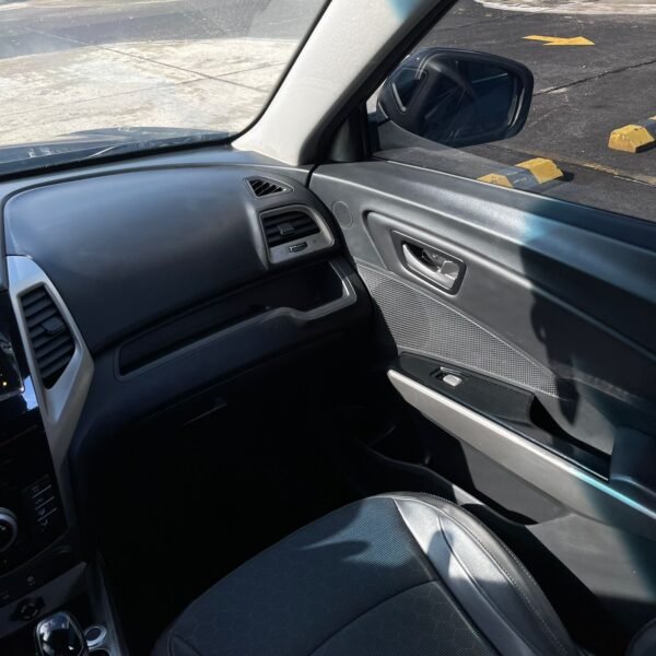 Ssangyong Tivoli<br>2019<br>62.890.000 - Imagen 10