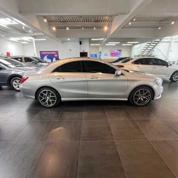Mercedes Benz Cla200<br>2015<br>65.890.000 - Imagen 5
