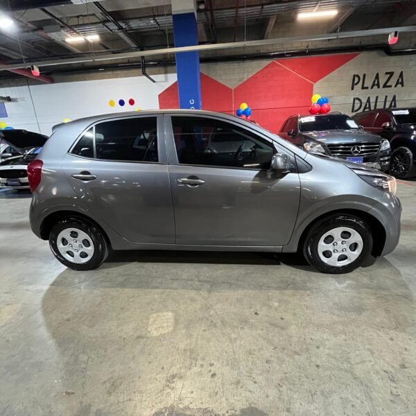 Kia Picanto<br>2023<br>47.990.000 - Imagen 6