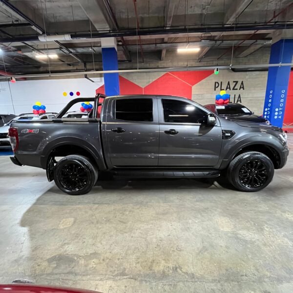 Ford Ranger FX4<br>2023<br>159.890.000 - Imagen 5