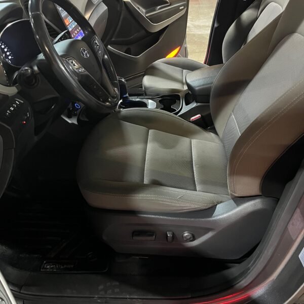 Hyundai SantaFe<br>2016<br>84.990.000 - Imagen 18