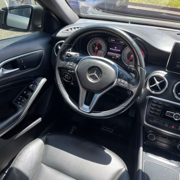Mercedes Benz A200<br>2014<br>56.890.000 - Imagen 11