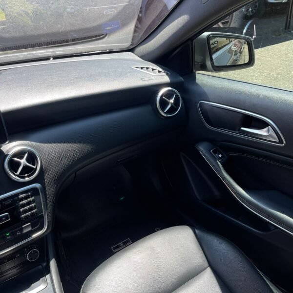 Mercedes Benz A200<br>2014<br>56.890.000 - Imagen 14