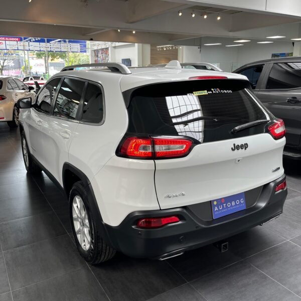 Jeep Cherokee<br>2015<br>56.960.000 - Imagen 7